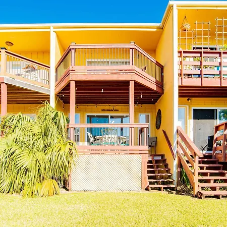 Moonlight Beach Villa